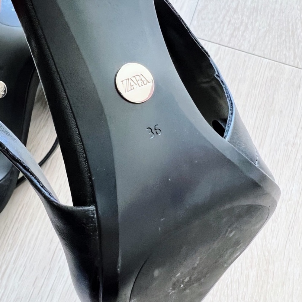Zara Gold Chain Heels - Picture 8 of 8